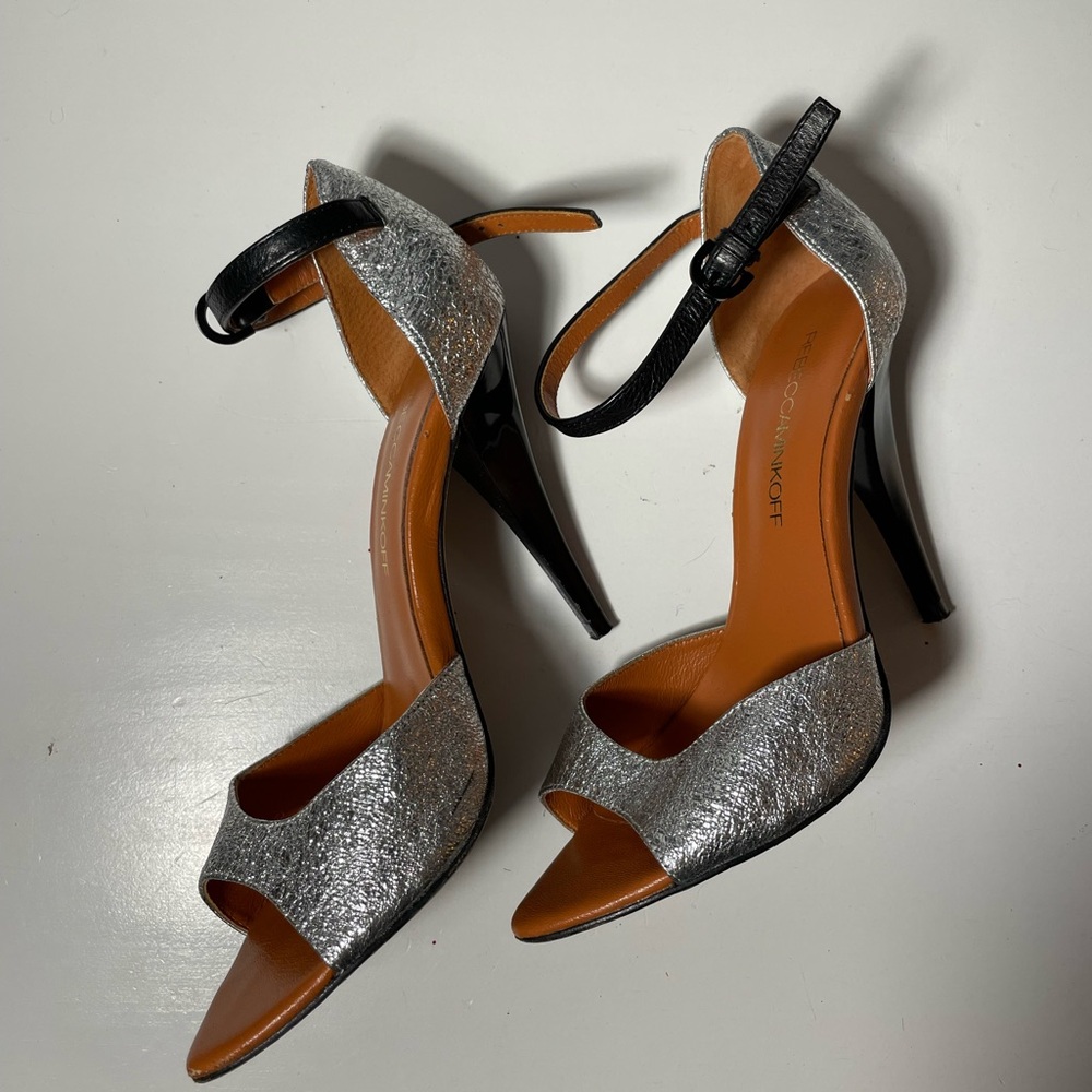 Rebecca Minkoff Ellie Silver Metallic pumps size 6.5
